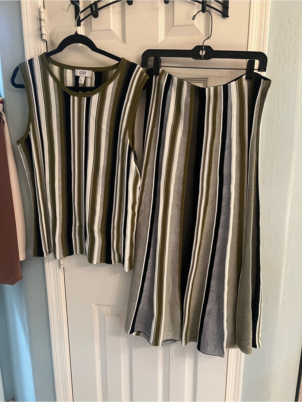 COS skirt set stripe medium midi length